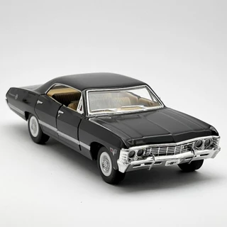 Miniatura Chevrolet Impala 1967 1:43 Kinsmart – Carro de Dean Winchester (Supernatural)