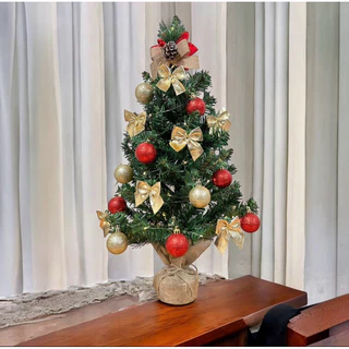 Árvore de Natal 60cm Pinheiro Verde Base de Madeira Juta Decoração Natalina