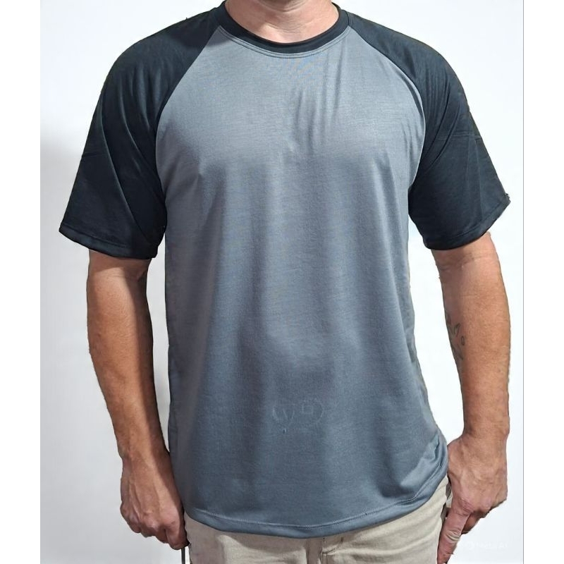 Camisetas Raglan Cinza chumbo com mangas Preta 100% Poliéster