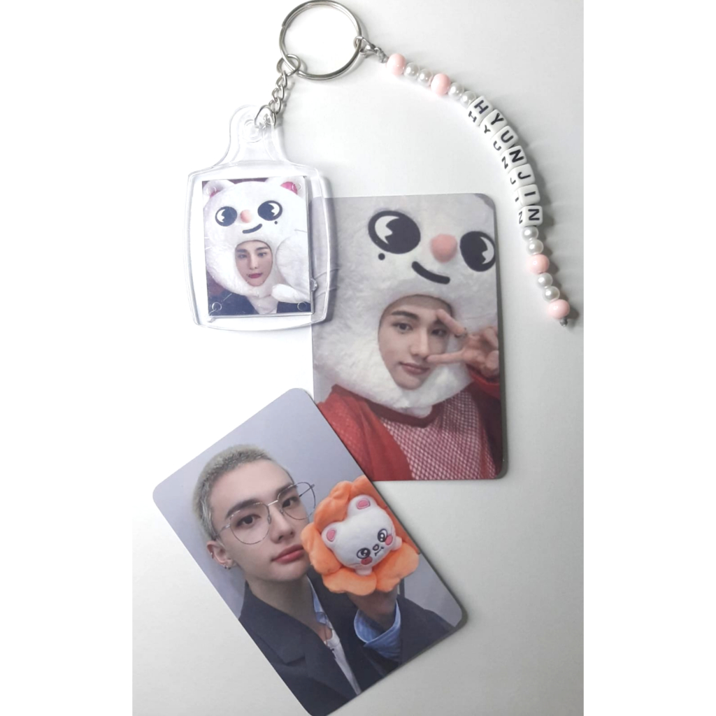 Kit Hyunjin SKZoo: chaveiro + 2 photocards | Shopee Brasil