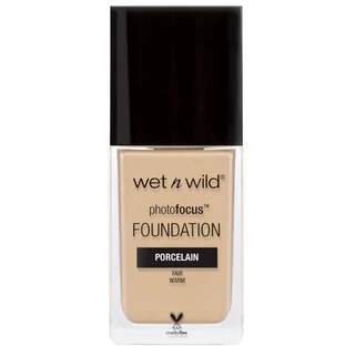 Base Líquida Matte Média a Alta Cobertura Longa Duração - Photo Focus Matte Foundation em Oferta na Shopee