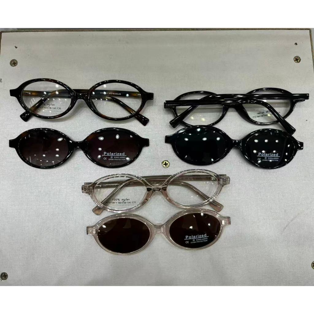 Óculos de armação oval Feminino + Clip-On Solar