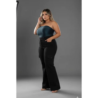 Calça Cargo Feminina Plus Size Wide Leg com Elastano