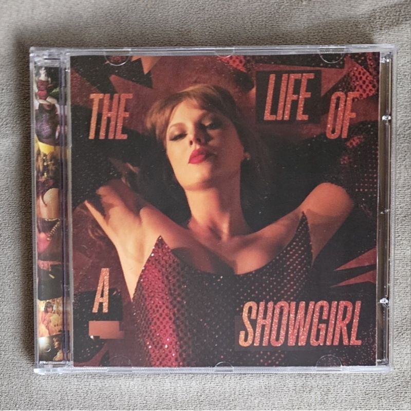 Cd Taylor Swift - The Life Of A Showgirl (versão Fan-made) 2025