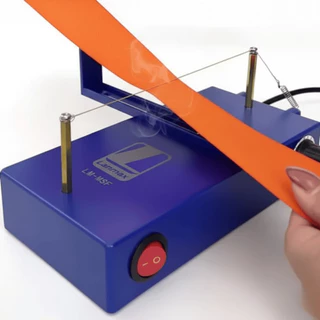 Máquina Bivolt Compacta Para Cortar e Selar Fitas de Tecido e Cetim Leve, Compacto e Eficaz Lanmax