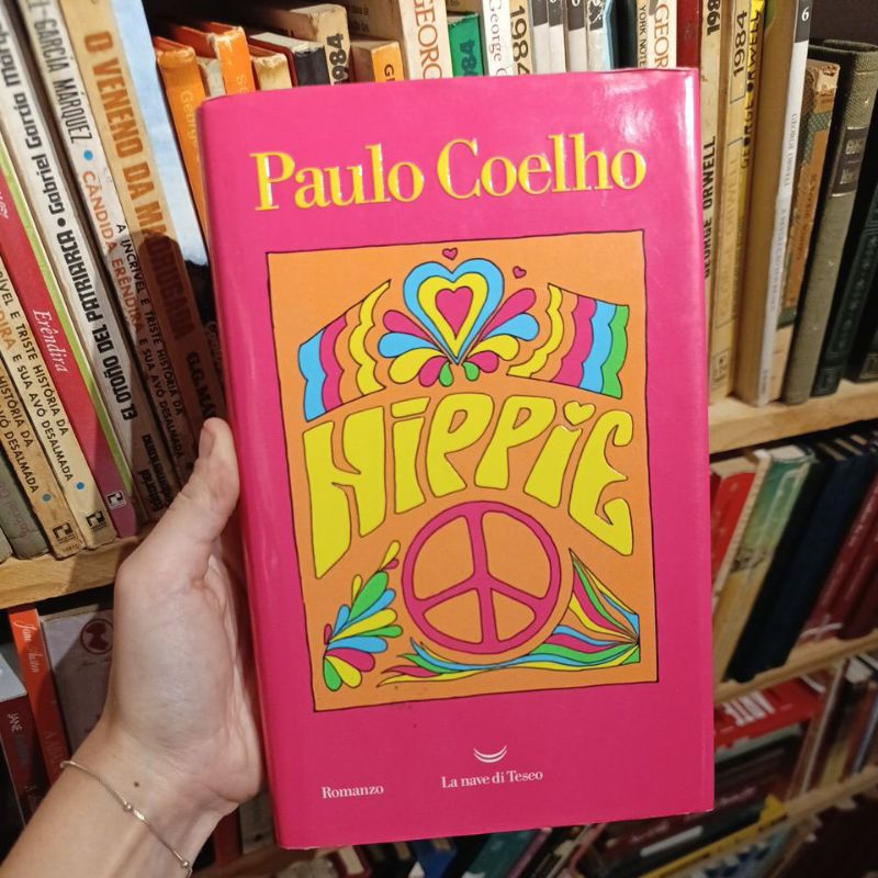 Paulo Coelho - Hippie | Shopee Brasil