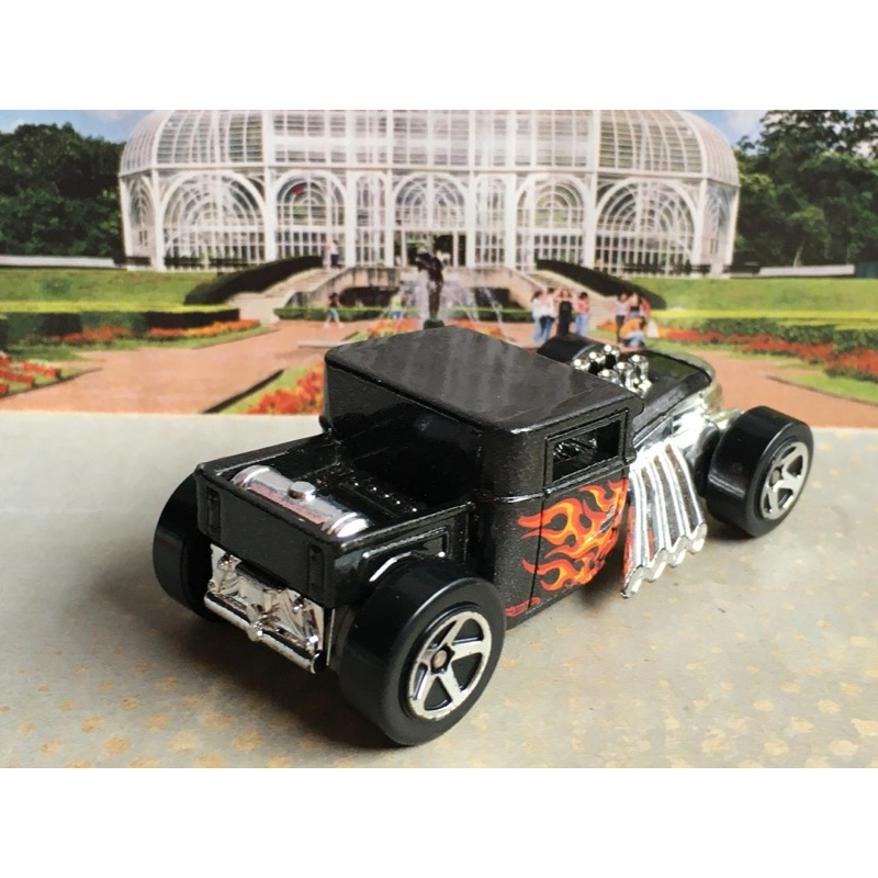 HOT WHEELS BONE SHAKER W/ ROOF TOP 2014 HW OFF-ROAD TEST FACILITY