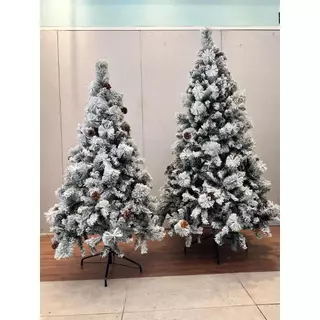 Árvore de Natal Luxo Pinheiro Verde Com Neve e Pinha 1,80m 820 Galhos