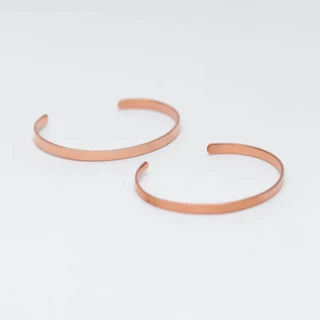 Kit 2 pulseiras de cobre puro ayurveda benefícios do cobre 5mm em Oferta na Shopee