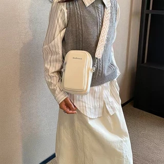 Pochete Bolsa Feminina Masculina Escolar Trabalho Viagem Couro Sintéticos em Oferta na Shopee