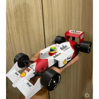 Miniatura mini McLaren MP4/4 F1 1988 – Ayrton Senna aprox: 26cm