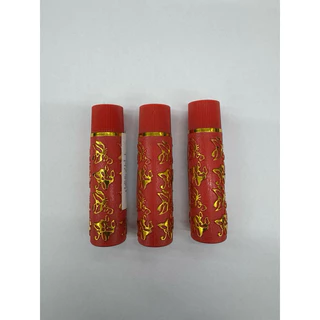 Kit 3 Batons Vermelhos Mágicos 24h – Cor Automática, Hidratação e Longa Duração em Oferta na Shopee
