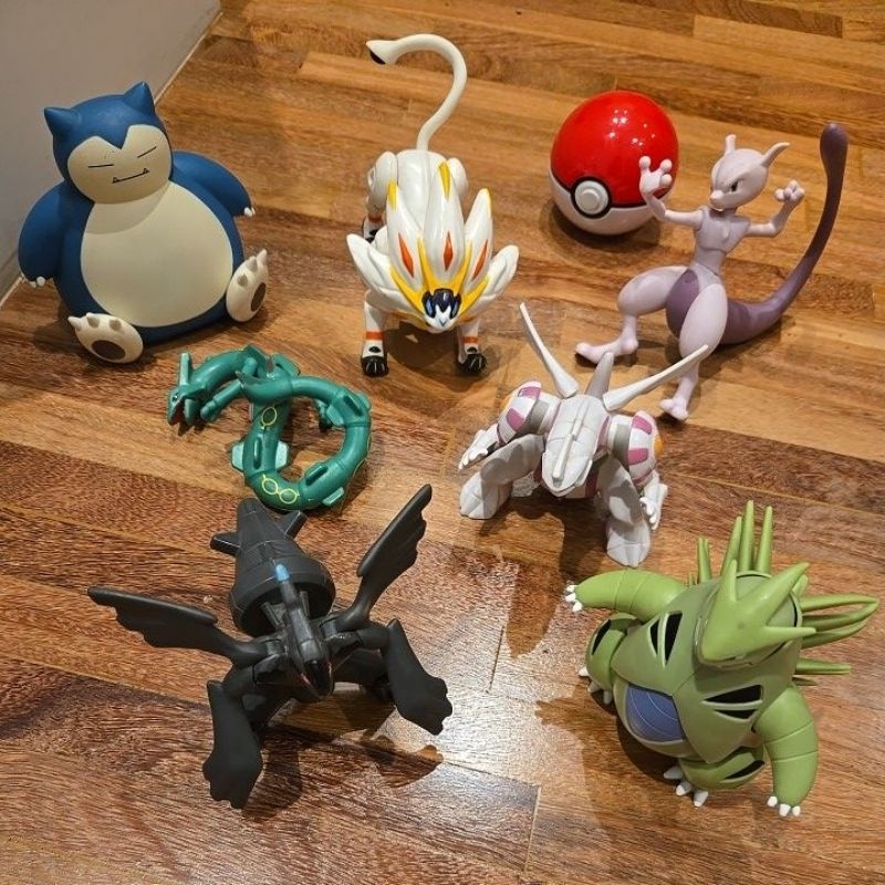 DESAPEGO! BONECOS! Pokémon, qualidade, desapego, snorlax, Solgaleo, Tyranitar, Zeckrom, Rayquaza, Lunala, Palkia