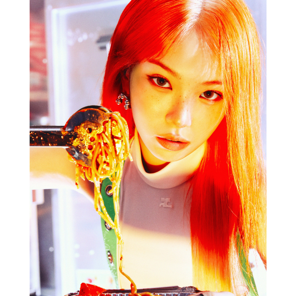 Kpop - Poster Fanmade LE SSERAFIM SPAGHETTI - Chaewon,Sakura