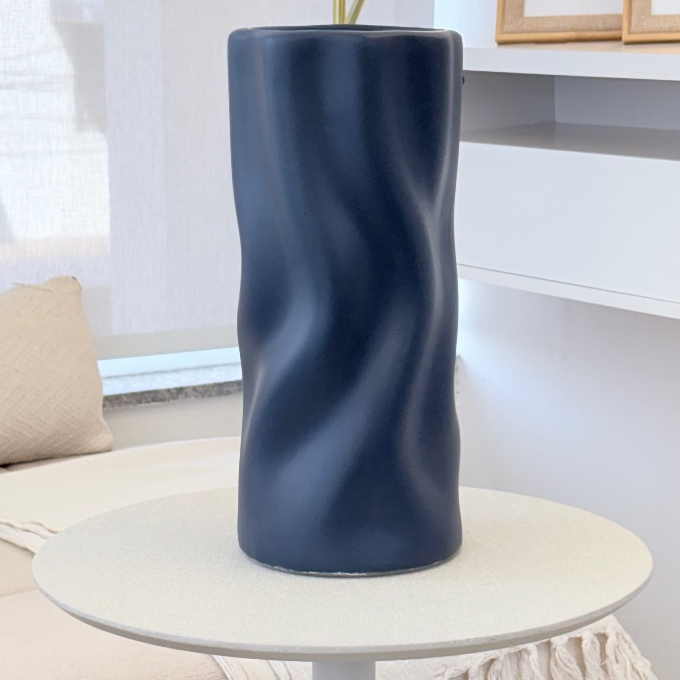 Vaso Biarritz Fendi Cerâmica - Tamanho M 26cm | Tamanho G 33,5cm
