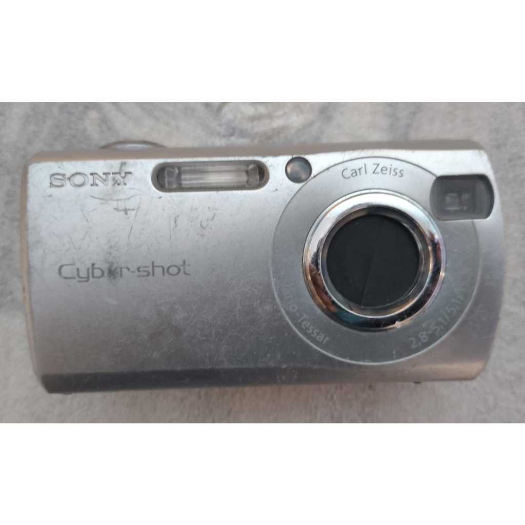 Câmera Digital SONY DSC-S40 4.1MP PARA MAUNTENÇÂO SEM GARANTIA