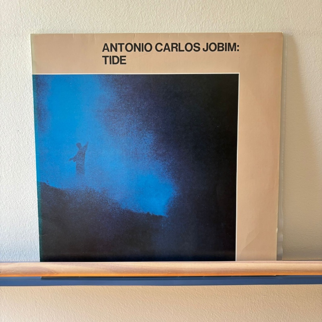 LP Antonio Carlos Jobim – Tide Disco de Vinil VG+ | Shopee Brasil