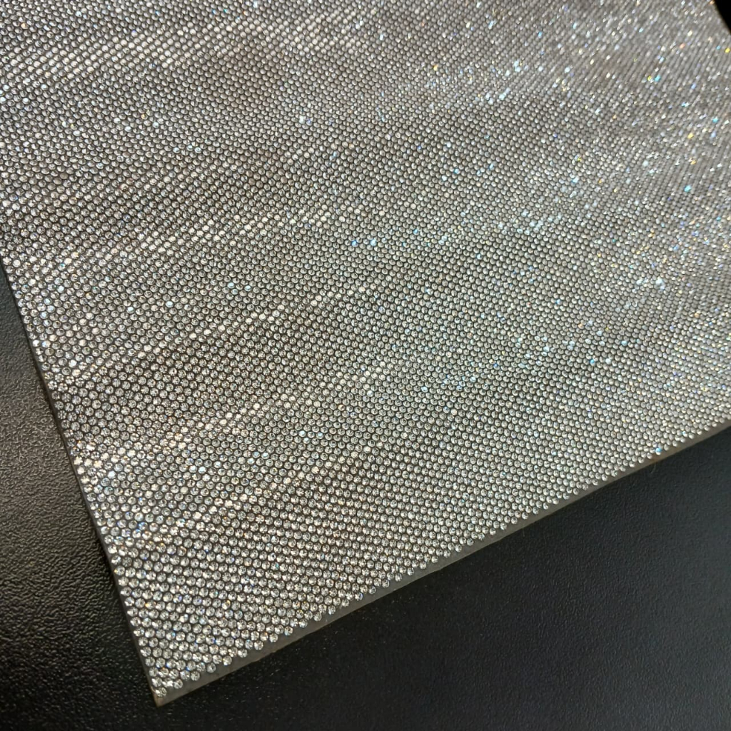 MICRO MANTA STRASS COLMEIA BRILHO 1,5MM | Shopee Brasil