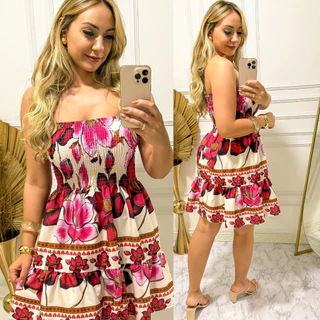 Vestido femenino Curto estampado con fruncido