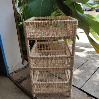 ORGANIZADOR - FRUTEIRA ARTESANAL EM PALHA NATURAL E MADEIRA C/ 3 E DUAS PRATILEIRAS  - DECORATIVO em Oferta na Shopee