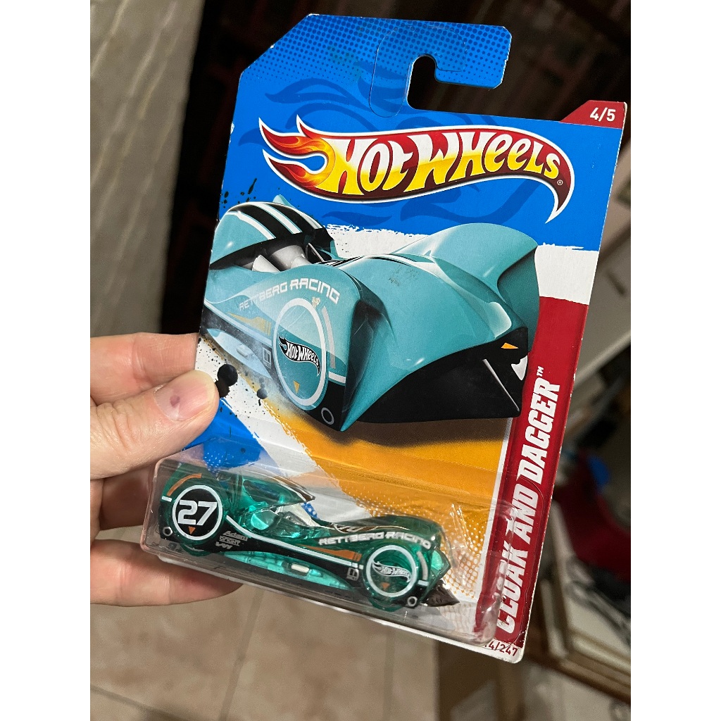 Hot Wheels carro alien Cloak and Dagger verde transparente n27