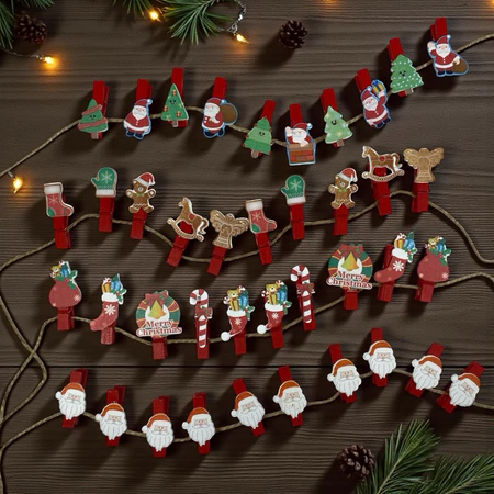 Kit com 20 unidades de mini pregadores de natal de madeira 