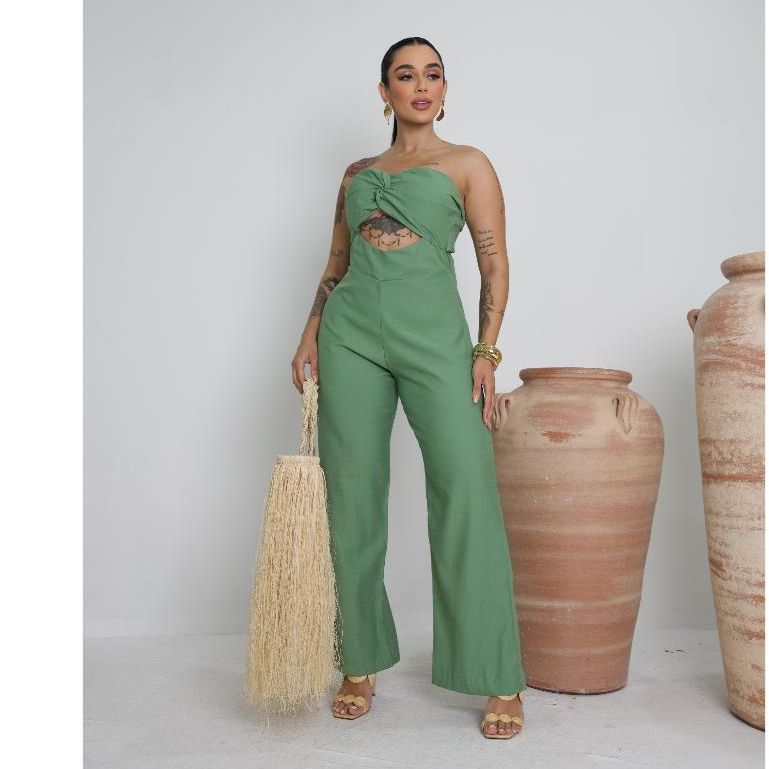 Macacão Ambessa - elegância da cabeça aos pés