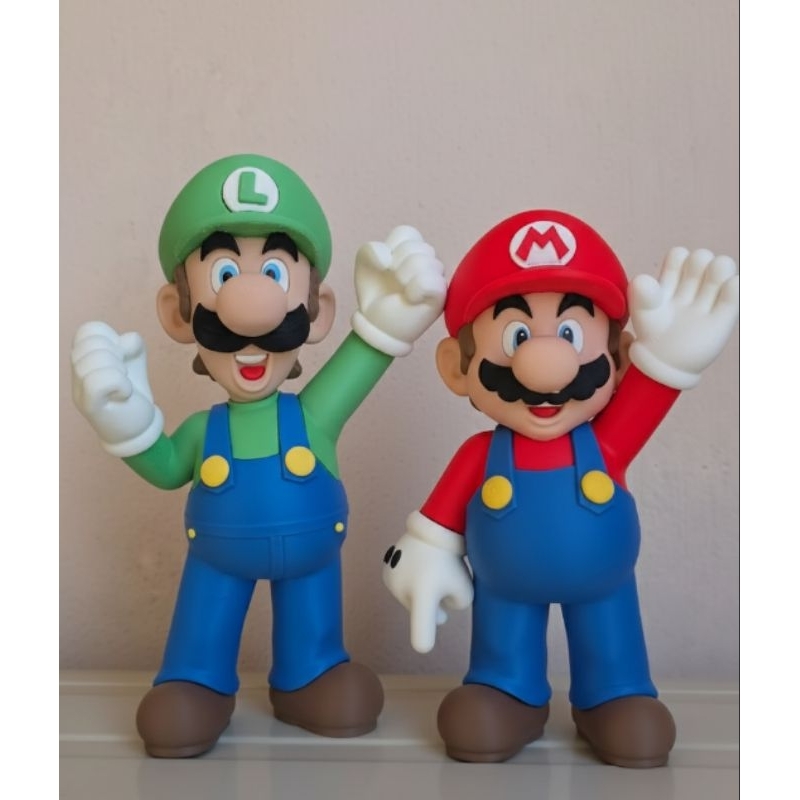Mario e Luigi Boneco 3D Colecionável Decoração Geek 23cm GRANDE em Oferta na Shopee