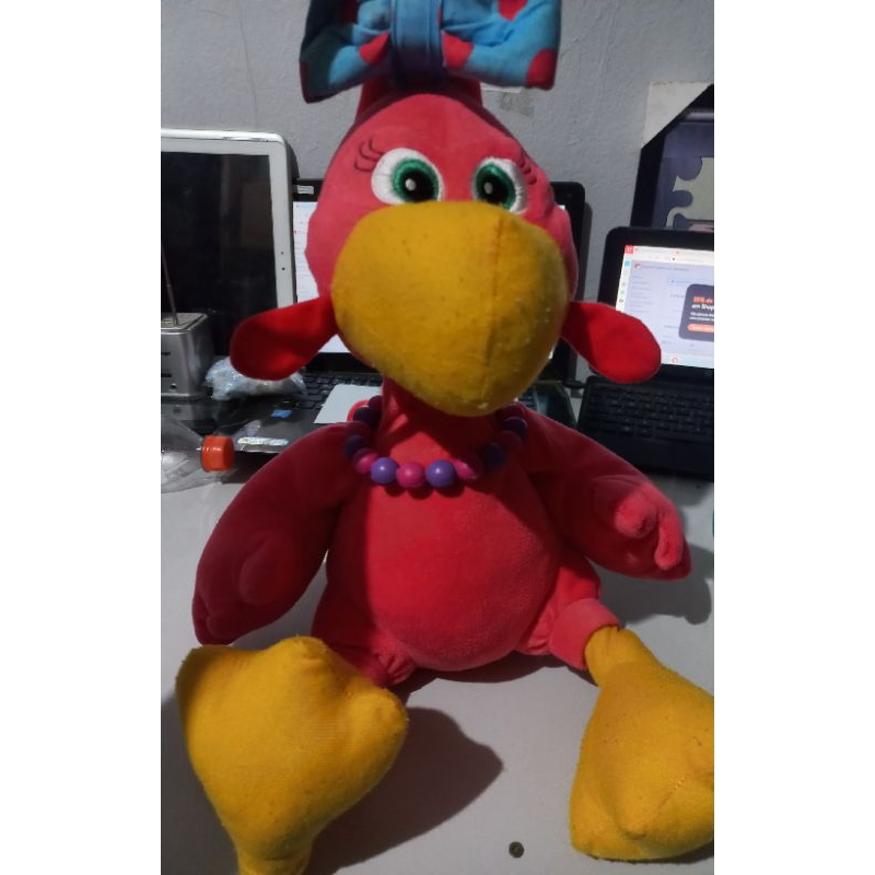 pelucia galinha cocorico 30cm alt | Shopee Brasil
