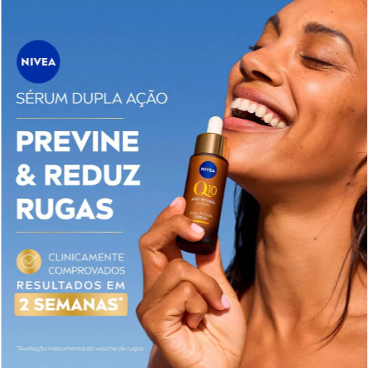 Produtos em conjunto sobre fundo branco