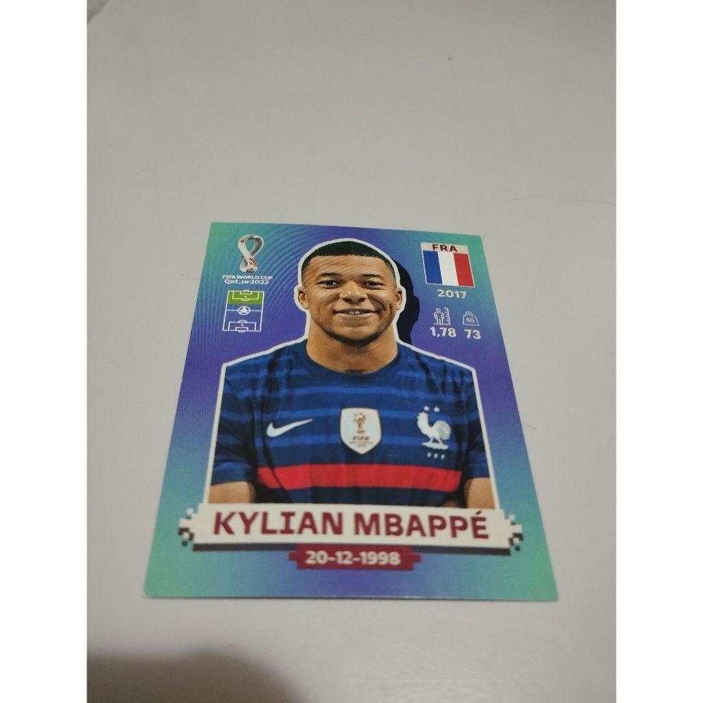 FIGURINHA ORIGINAL NOVA PANINI KYLIAN MBAPPÉ - SELEÇÃO DA FRANÇA
