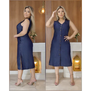 vestido midi sem mangas jeans escuro com bolsos laterais botões funcionais na frente veste até 48