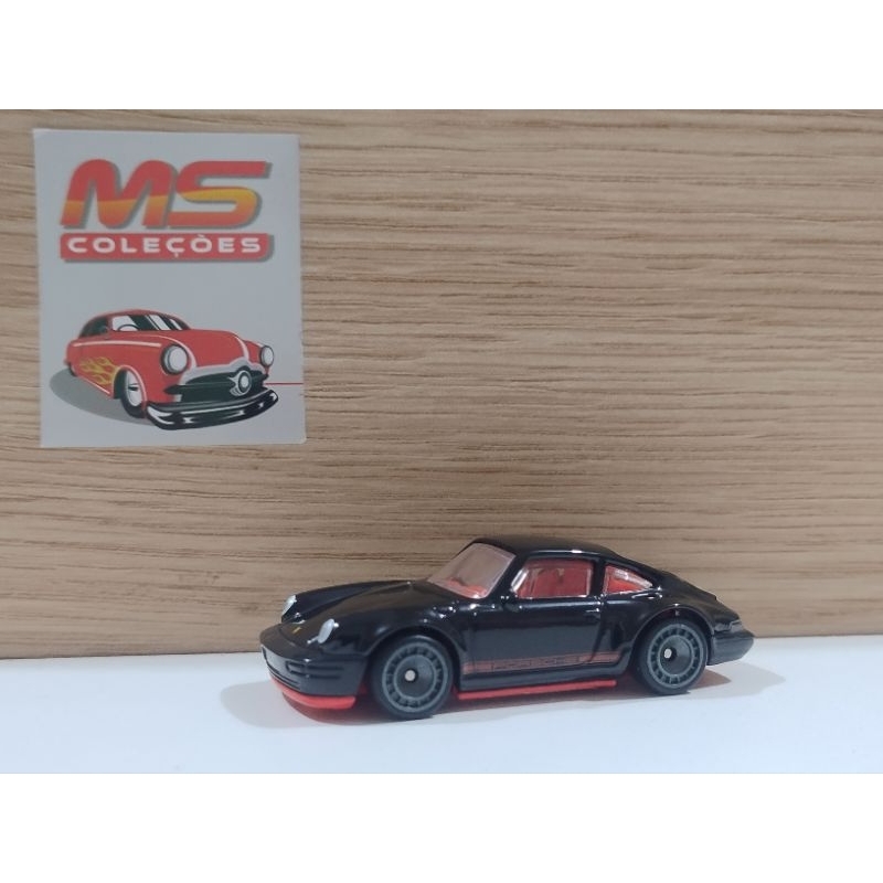 Hot Wheels Porsche 964 Carrera 2.
