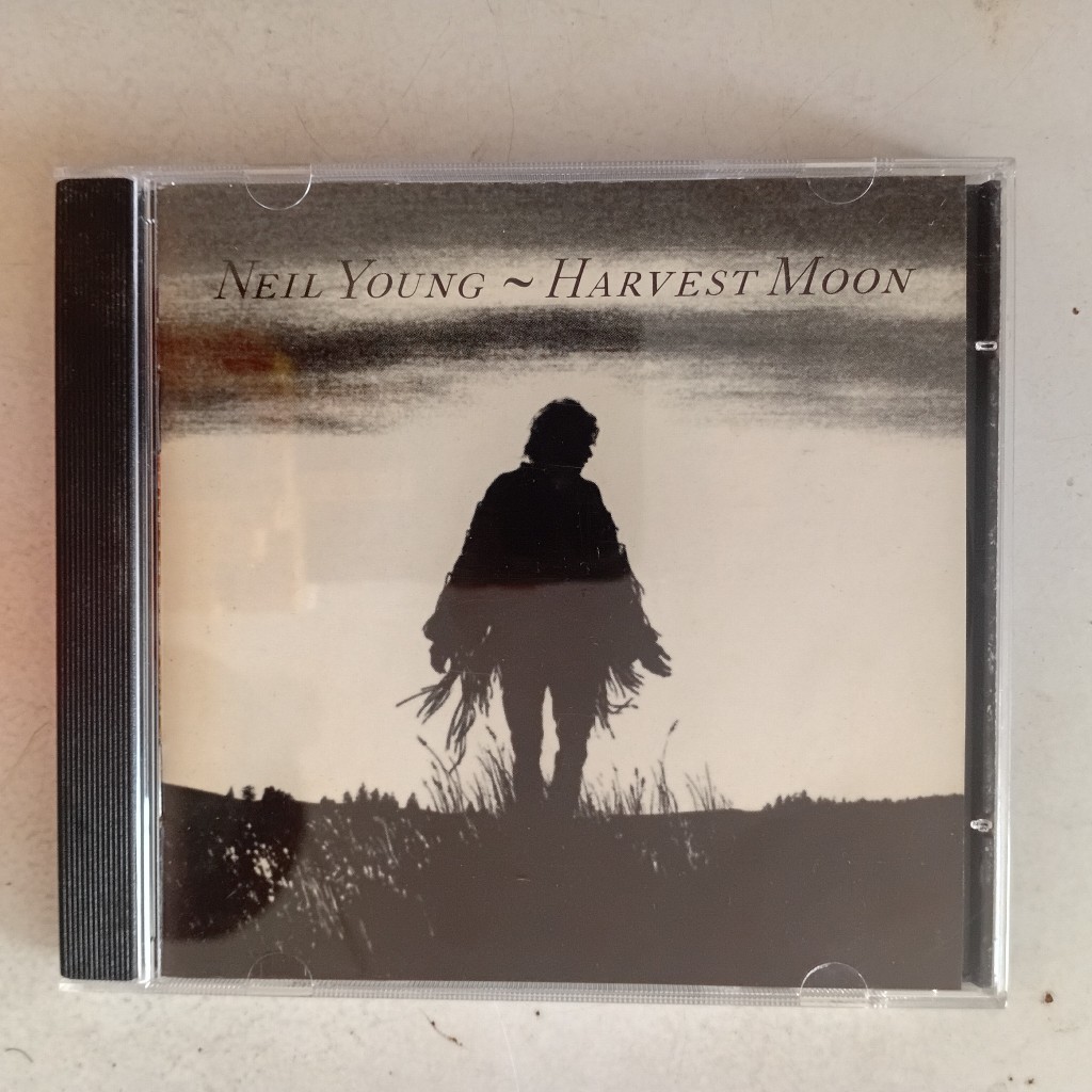 CD Neil Young - Harvest Moon - Importado | Shopee Brasil