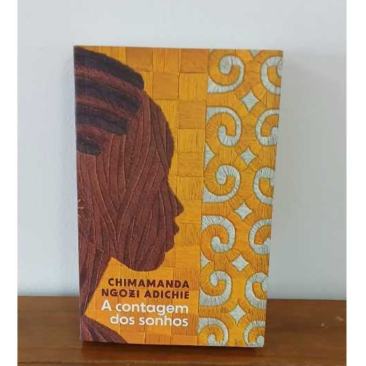 A Contagem dos Sonhos - Chimamanda Ngozi Adichie | Shopee Brasil