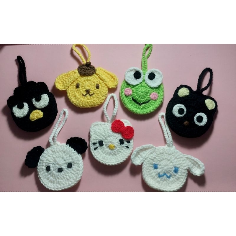 Mini Bolsinha Turma da Hello kitty, chococat, badtz maru, keroppi