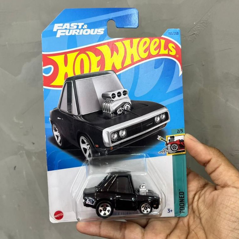 Hot Wheels TOONED/Nissan Skyline 2000GT-R LBWK/ Porsche 911 Turbo