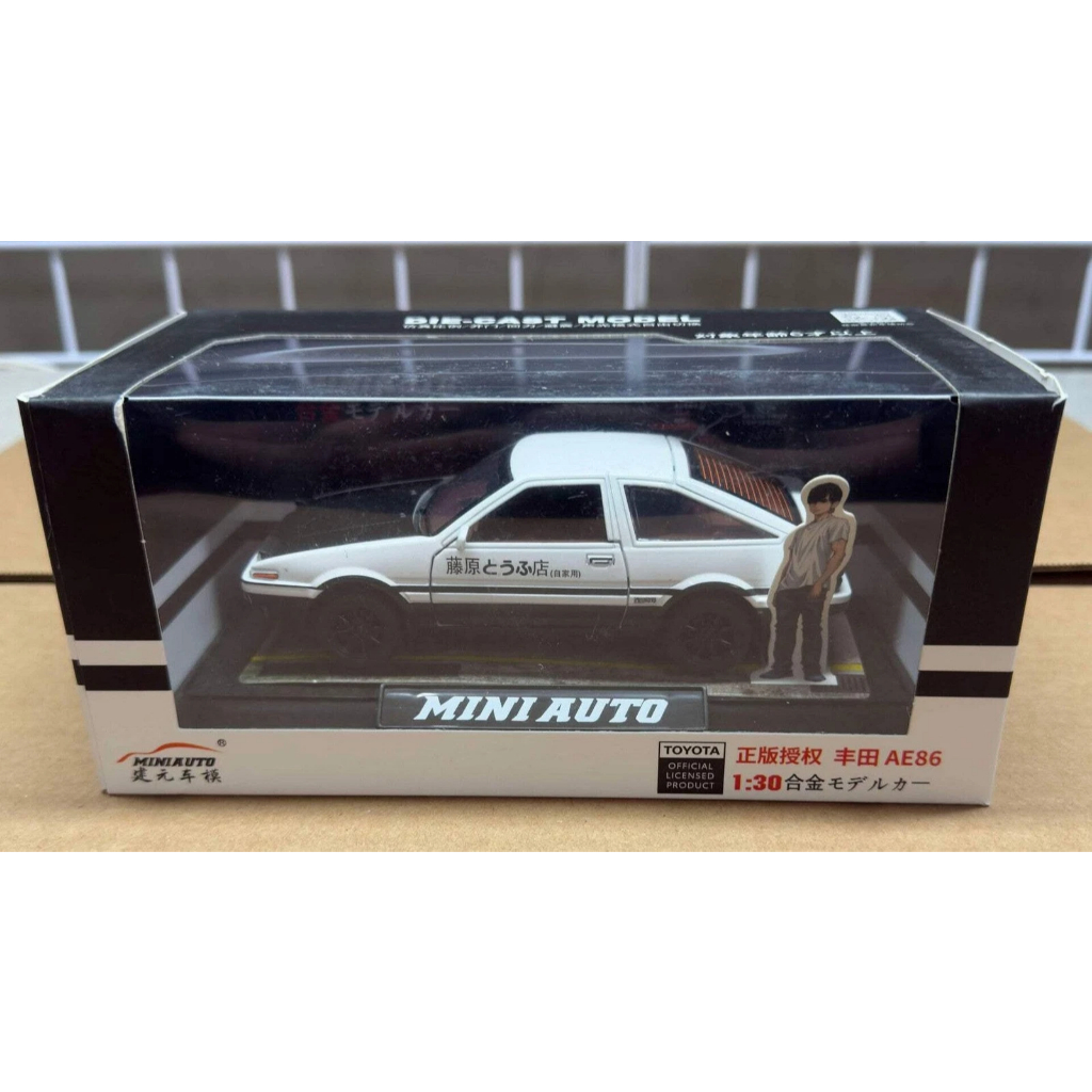 Miniatura Toyota Sprinter Trueno 1:30 AE86 Initial D Takumi