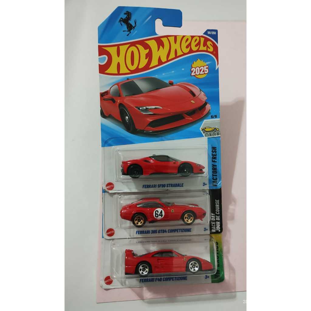 Hot Wheels Ferrari F40, Ferrari SF90, Ferrari 365 Vermelha - 1