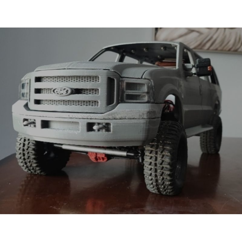CABINE FORD EXCURSION 1/10 CRAWLER BOLHA | Shopee Brasil