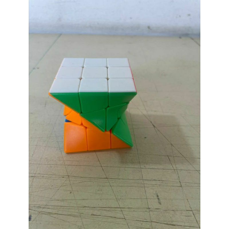 Cube World Radica Importado Tamagotchi em Promoção na Shopee