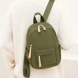 Mochila Casual Unissex 30×18 cm – Compacta, Leve e Estilosa!