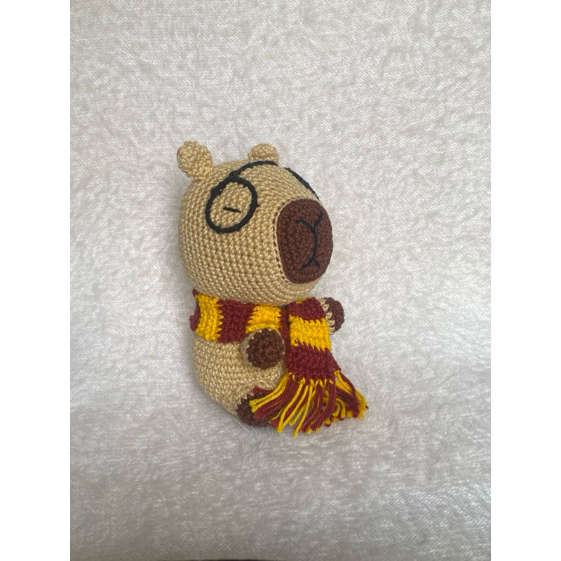 Capivara fofa Harry Potter em amigurumi | presente, decoração Harry ...