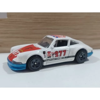 Hot Wheels '71 Porsche 911.