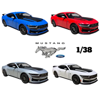 Carro de Ferro Miniatura Mustang 2024 Dark Horse Kinsmart Escala 1/38
