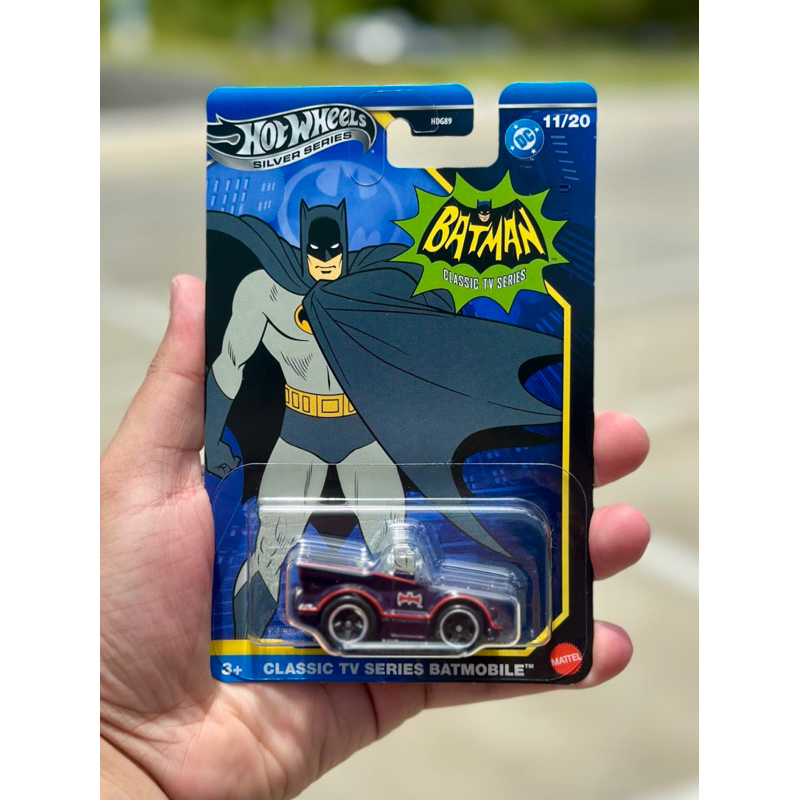 Hot Wheels Batman Classic TV Series Batmobile (Silver Series - Versão ...