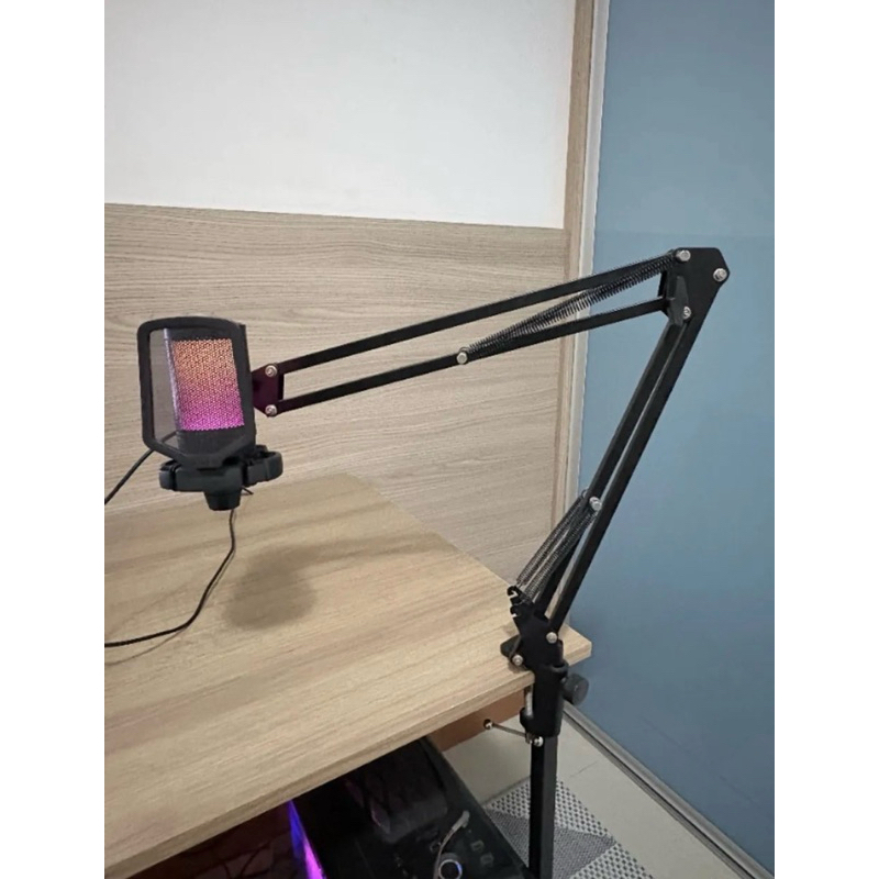 Microfone Gamer RGB Com Braço Articulado - Fifine Ampligame A6T ...