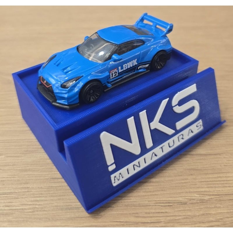 Hot Wheels Nissan GTR R35 Liberty Walk Azul Claro Fora da