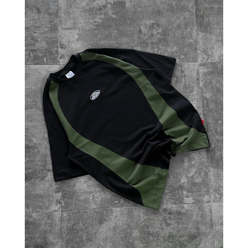 Camiseta Oversized Malhão Pesado Recorte Tripside “Circle” - Preto/Verde