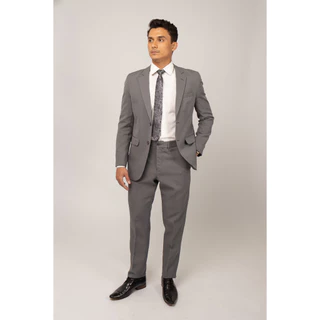 Terno Masculino Slim na cor Cinza Escuro Liso em tecido Oxford 100% Poliéster e Corte Italiano